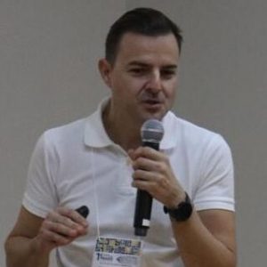 Professor Doutor Iván Hernández Caravaca - Faculdade de Ciências da Saúde da Universidade de Alicante